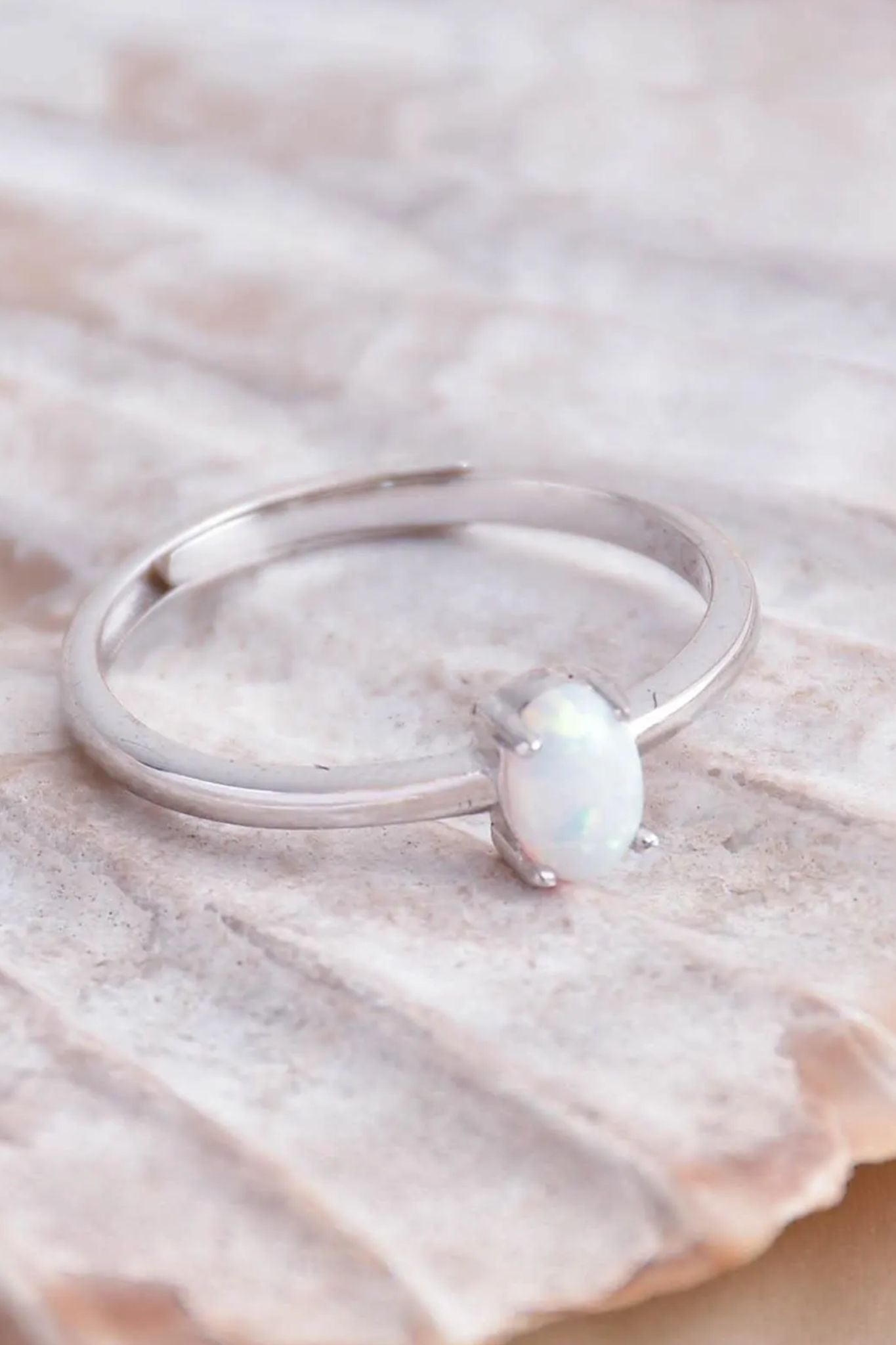 sterling-silver-white-opal-ring-closeup