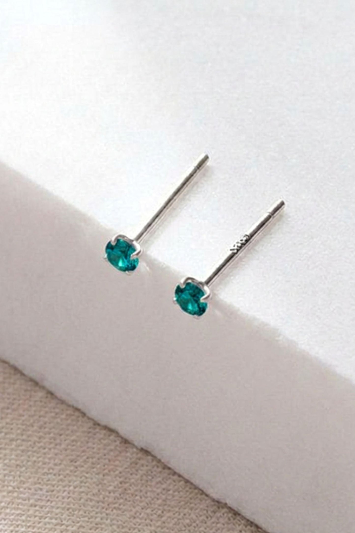 sterling-silver-cz-2-5mm-studs-in-silver-turquoise