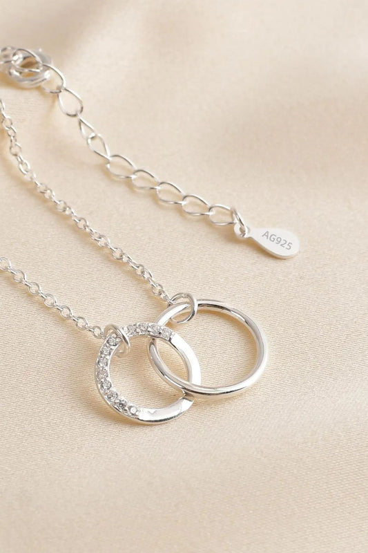sterling-silver-cz-dual-circles-bracelet-sister-closeup-sparkly