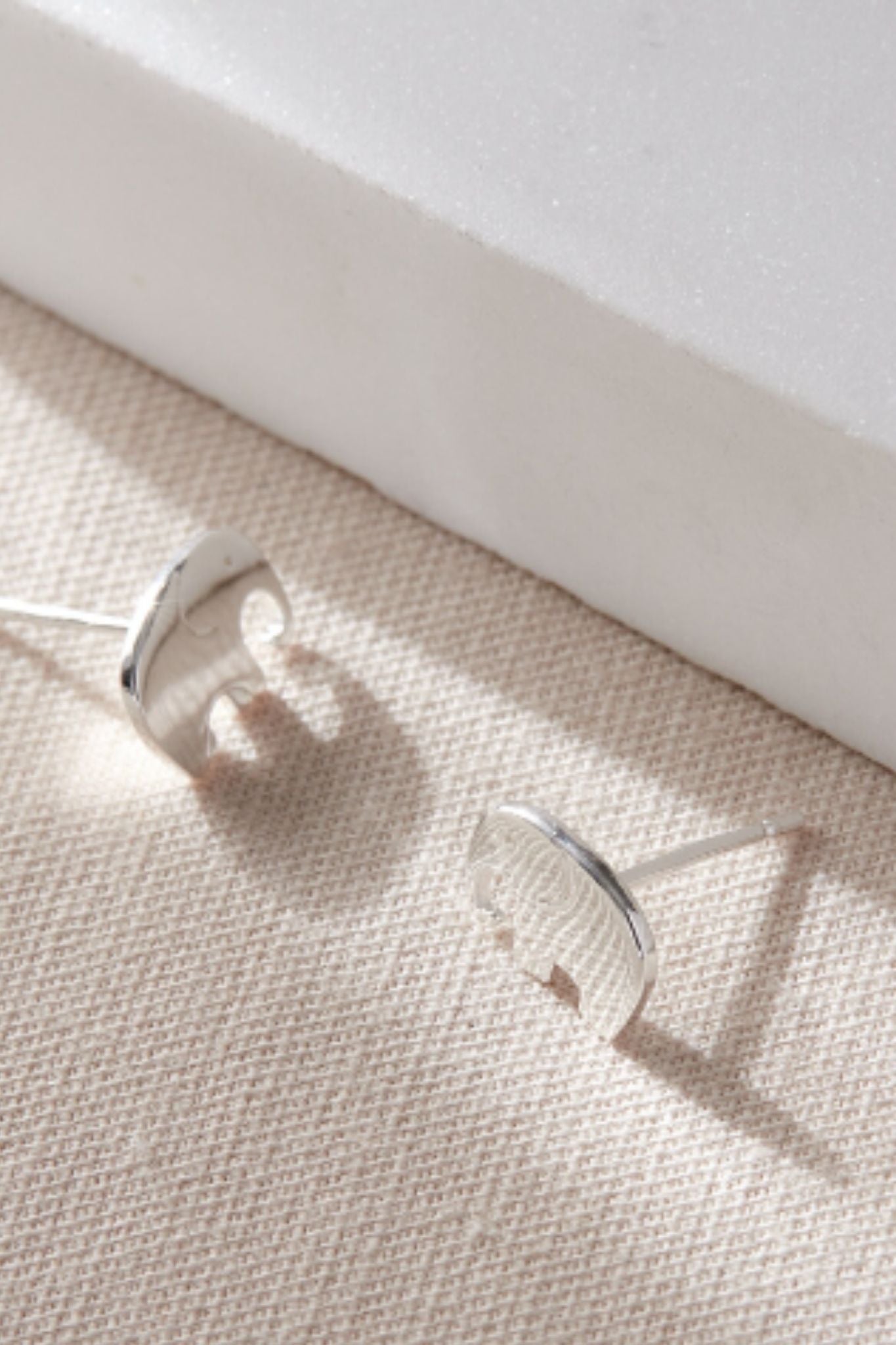 sterling-silver-elephant-studs-in-silver