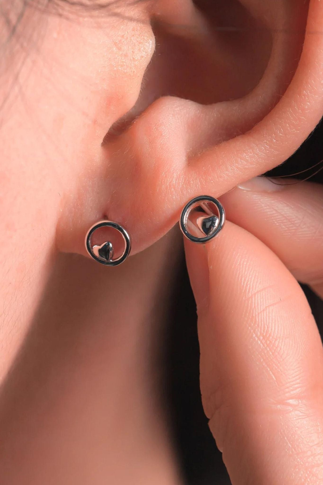 sterling-silver-6mm-circular-heart-studs-in-silver-model