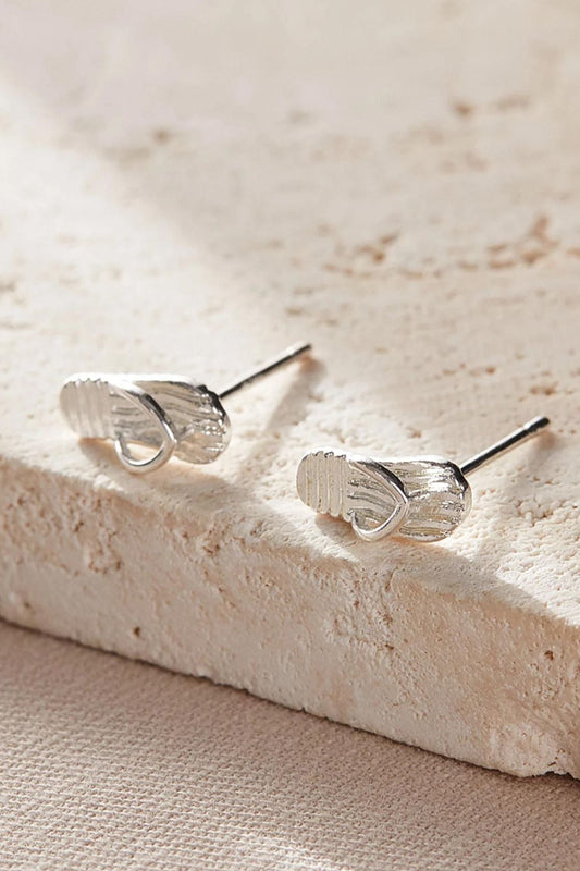 flip-flop-studs-closeup