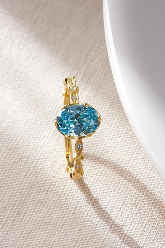 sterling-silver-aquamarine-cz-ring-closeup