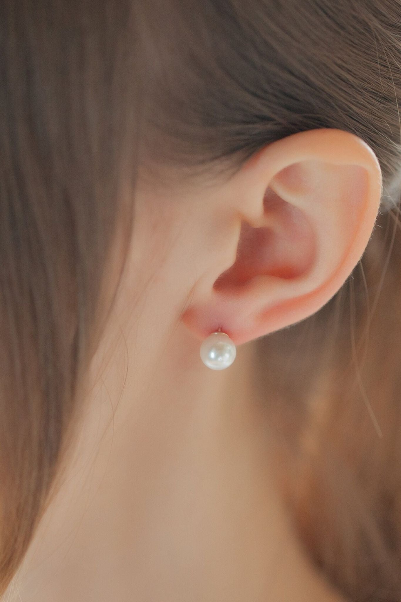 sterling-silver-white-pearl-studs-8mm-12mm-model-small-size