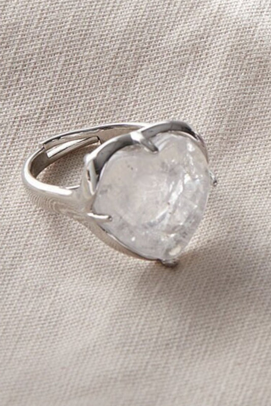 crystal-heart-adjustable-rings-in-white-closeup
