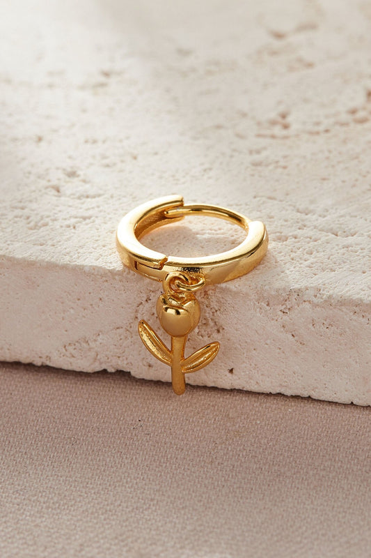 sterling-silver-tulip-hoops-in-gold-1-closeup