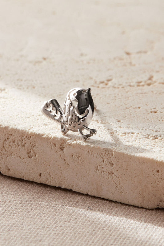 sterling-silver-robin-studs-in-silver-closeup