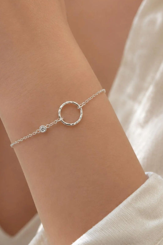 Sterling Silver Dainty Circle Bracelet - Girlfriend