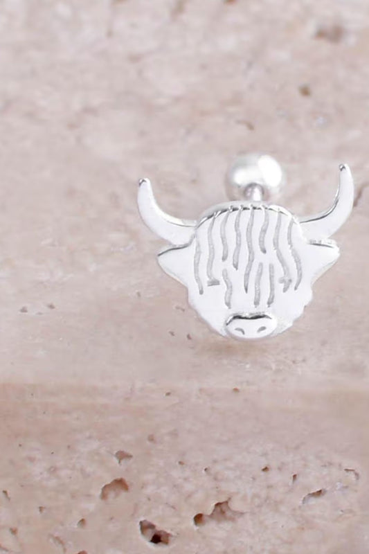 sterling-silver-highland-cow-cartilage-stud-single-closeup