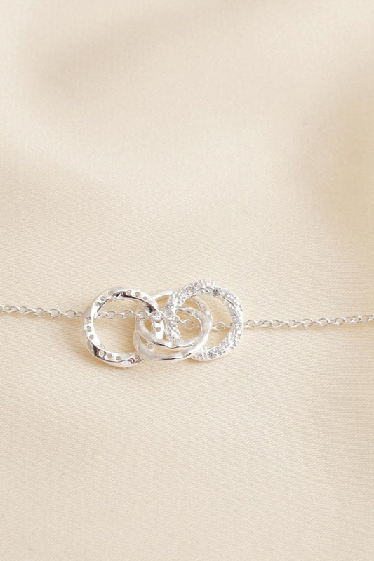 sterling-silver-cz-circles-necklace-40th-closeup