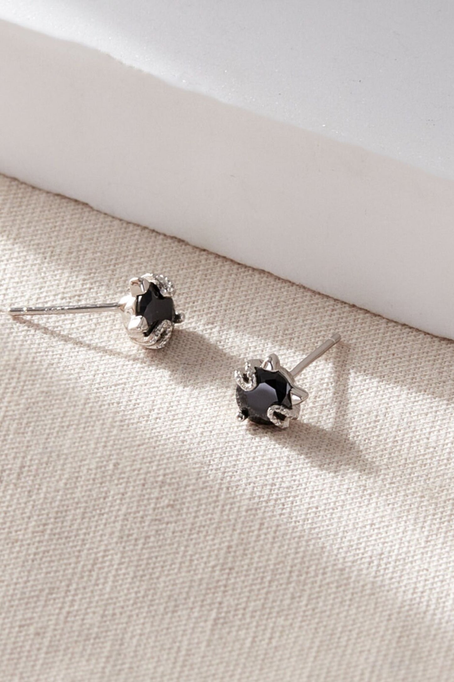 sterling-silver-cz-cat-studs-in-silver-black