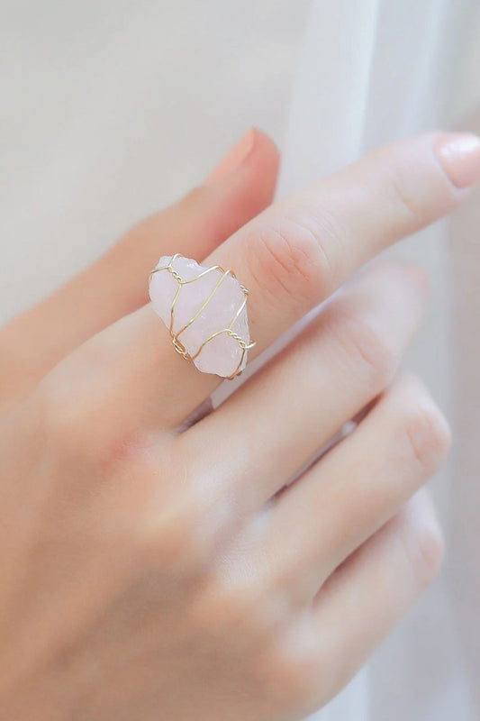 crystal-wire-wrap-ring-in-gold-model
