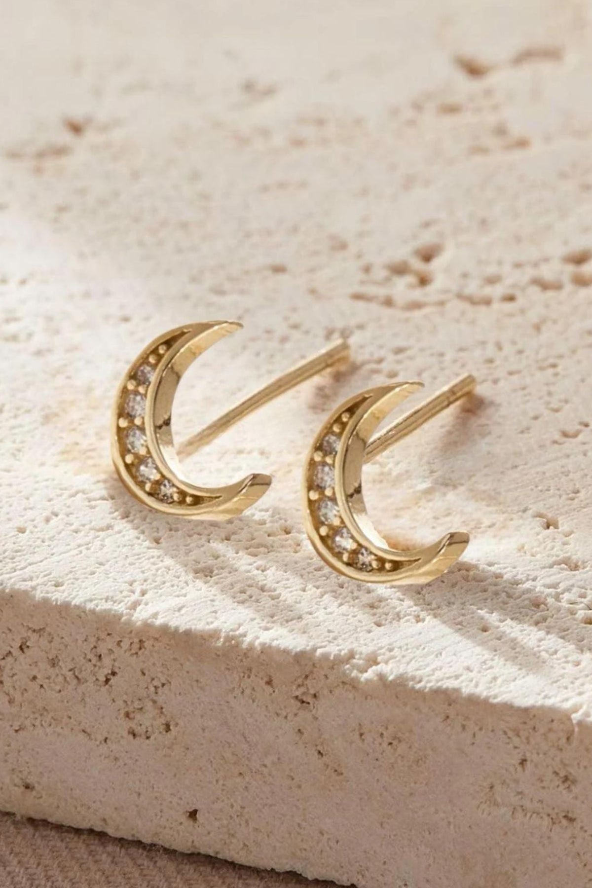 sterling-silver-cz-moon-studs-closeup