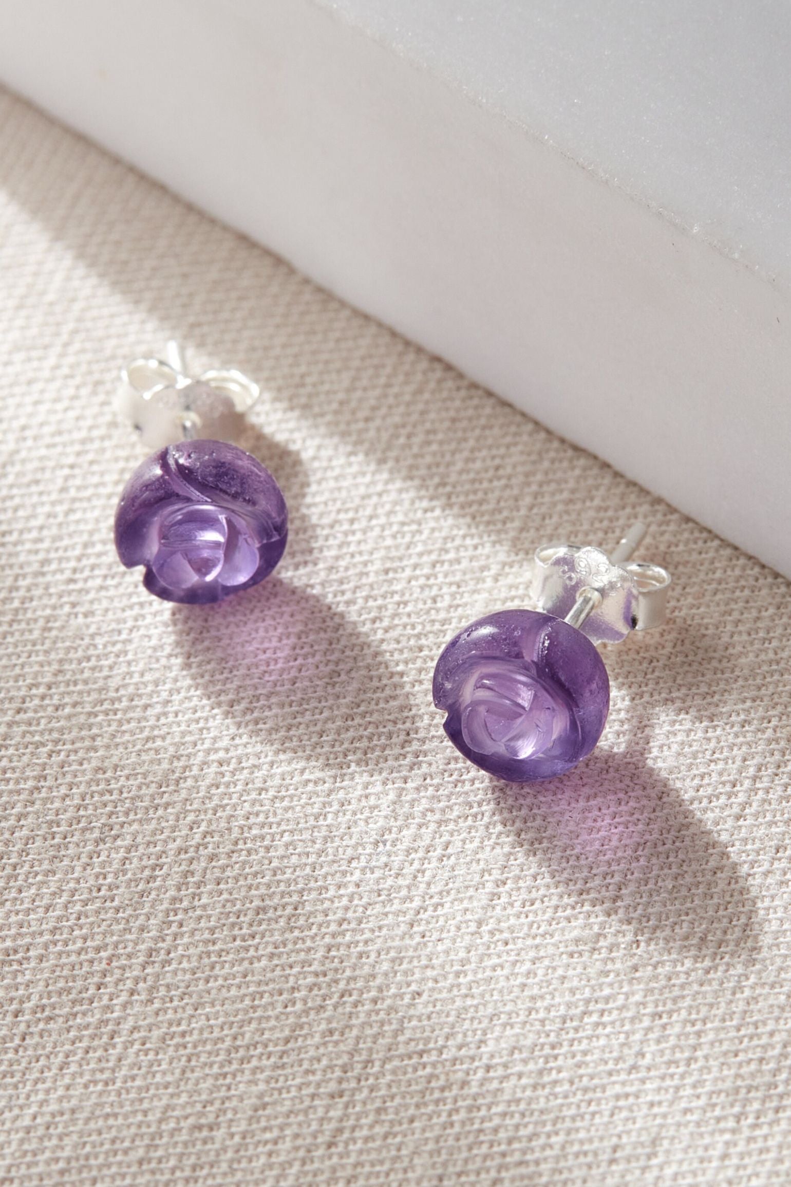 sterling-silver-amethyst-rose-studs-closeup