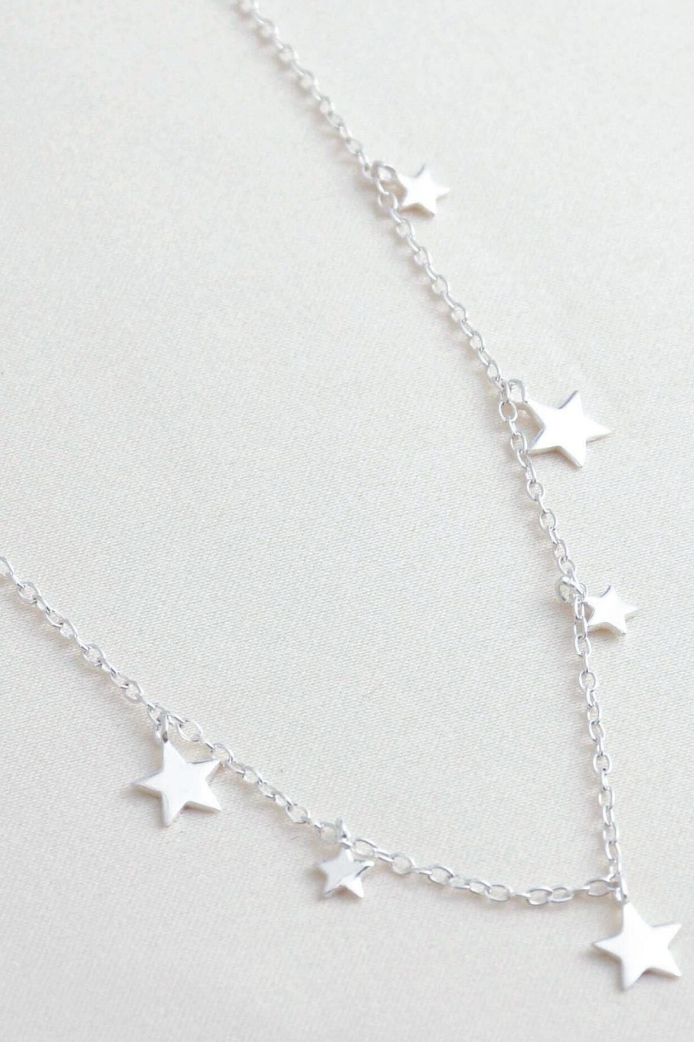 sterling-silver-star-charm-necklace-closeup