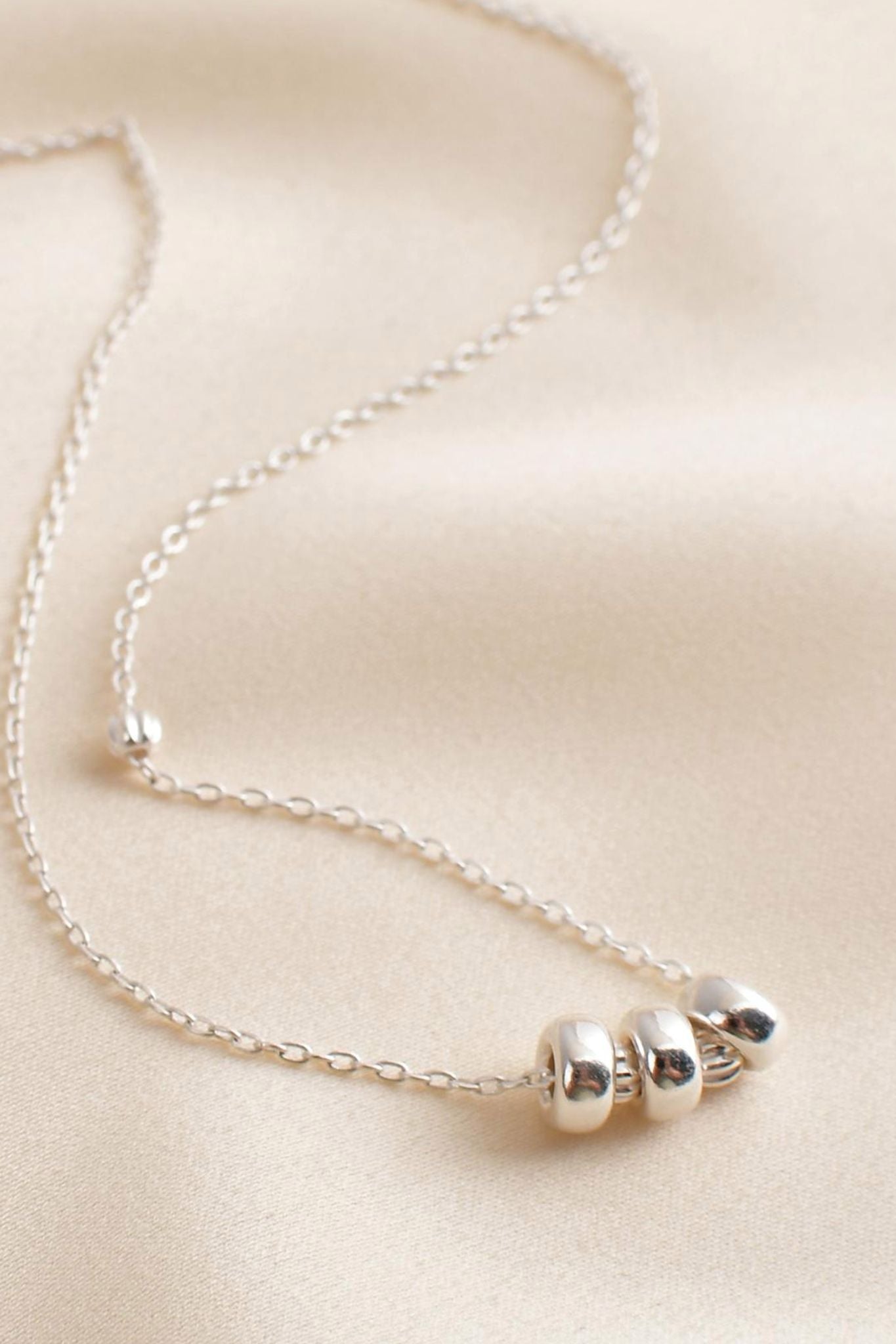 sterling-silver-dainty-beaded-necklace
