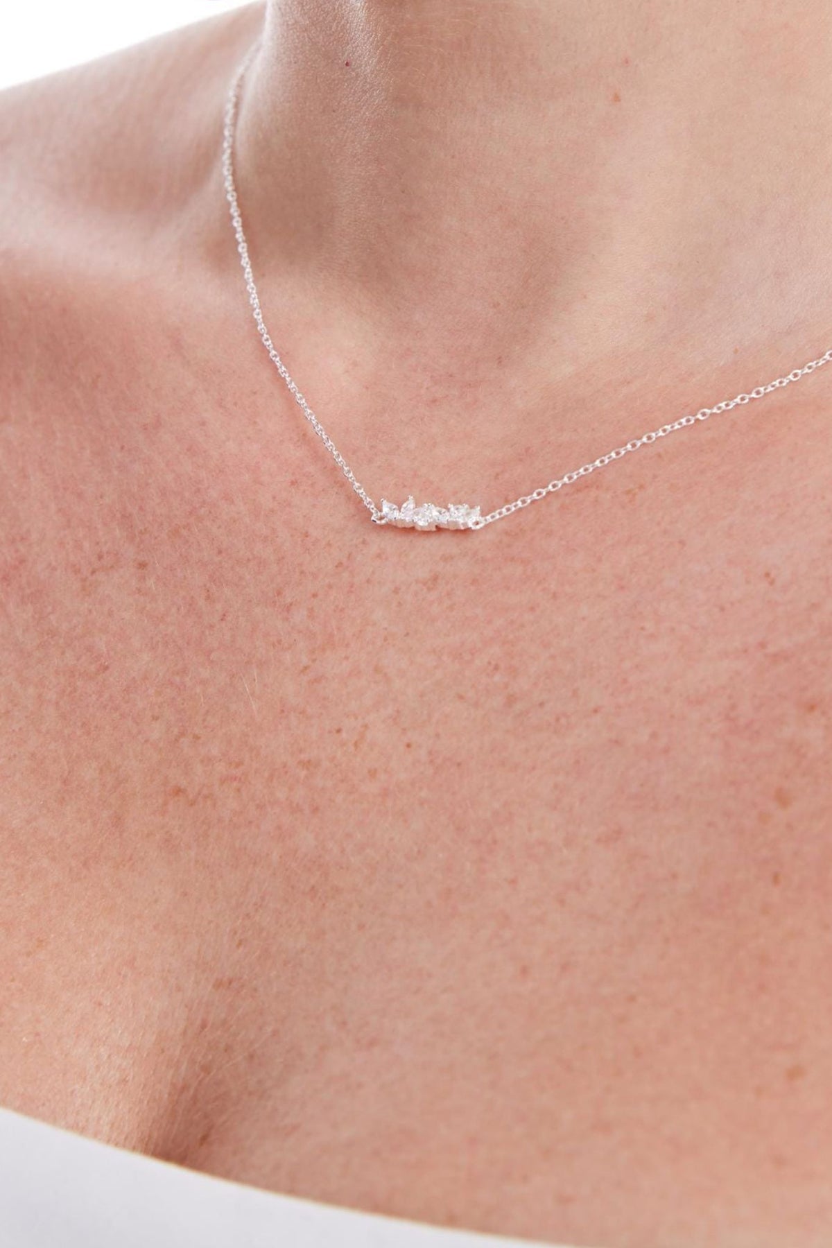 sterling-silver-cz-leaf-necklace-model-neckline