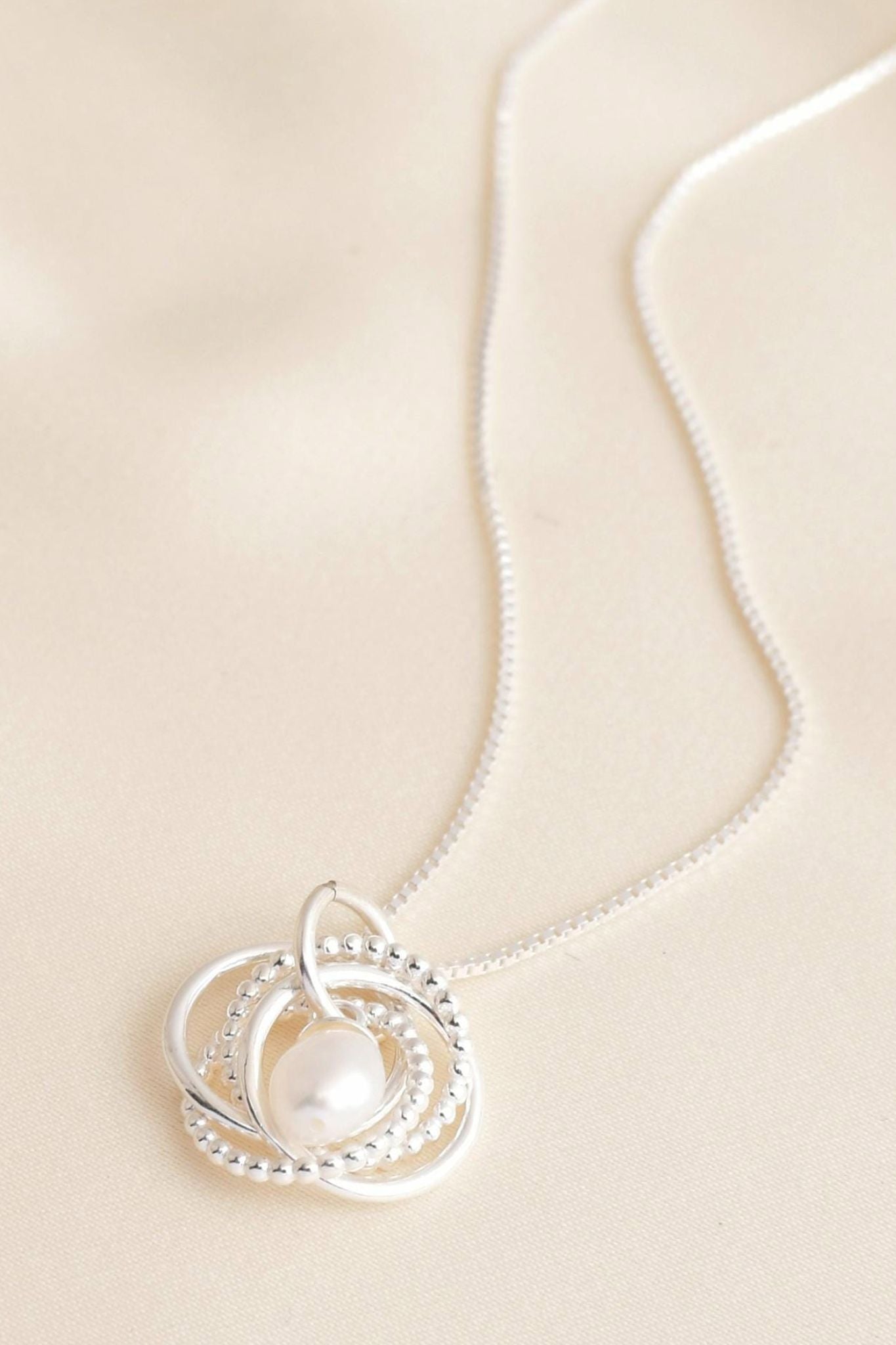 sterling-silver-freshwater-pearl-necklace-40th
