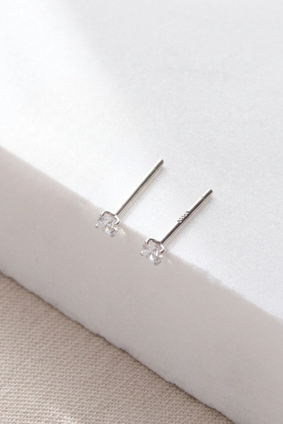 sterling-silver-cz-2-5mm-studs-in-silver-white