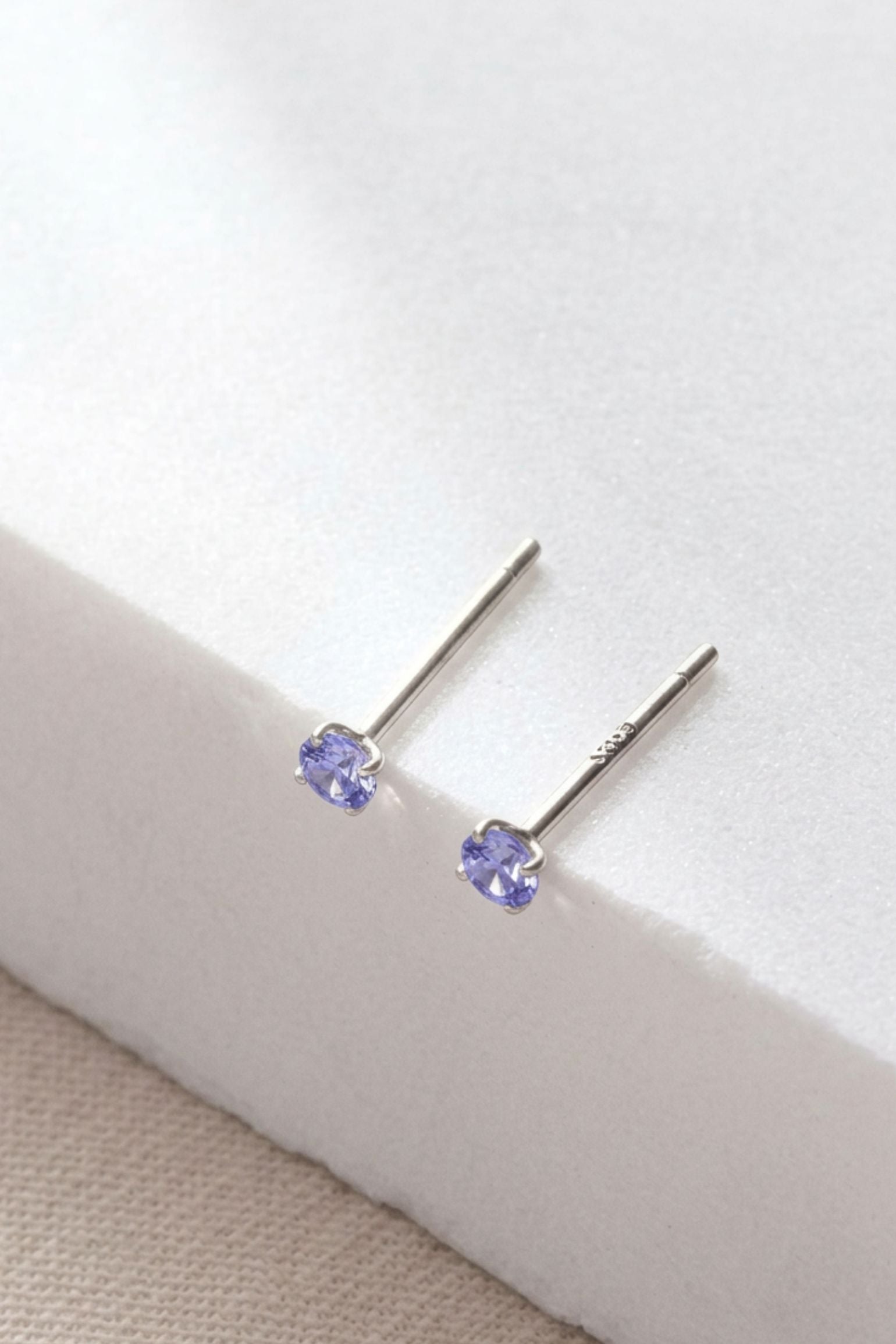 sterling-silver-cz-2-5mm-studs-in-silver-lilac