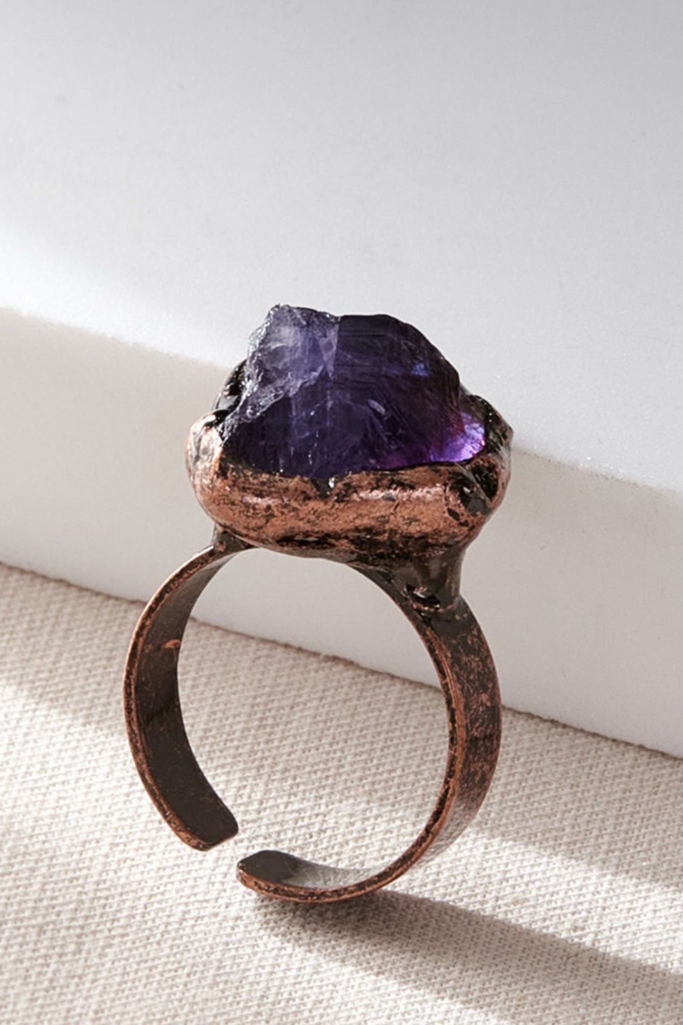 rough-cut-amethyst-gemstone-ring-purple-stone