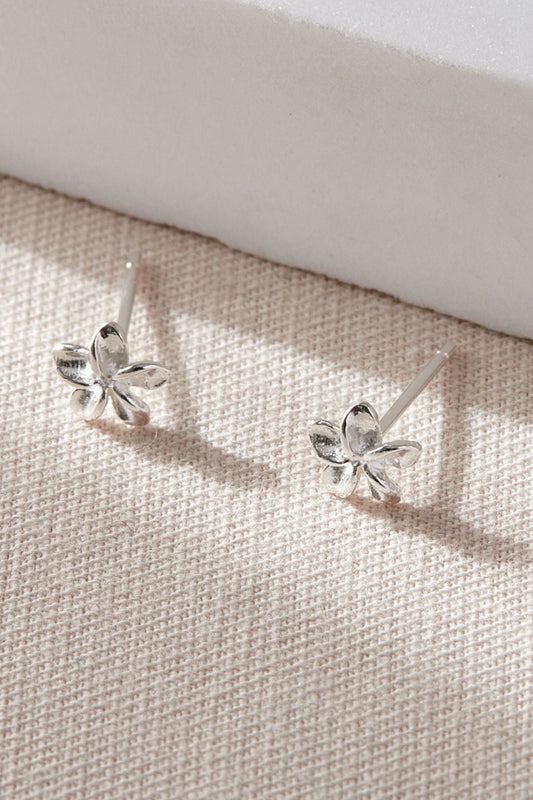 sterling-silver-dainty-flower-stud-earrings