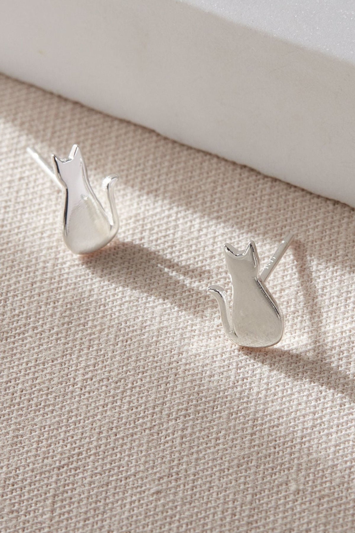 sterling-silver-cat-studs-in-silver