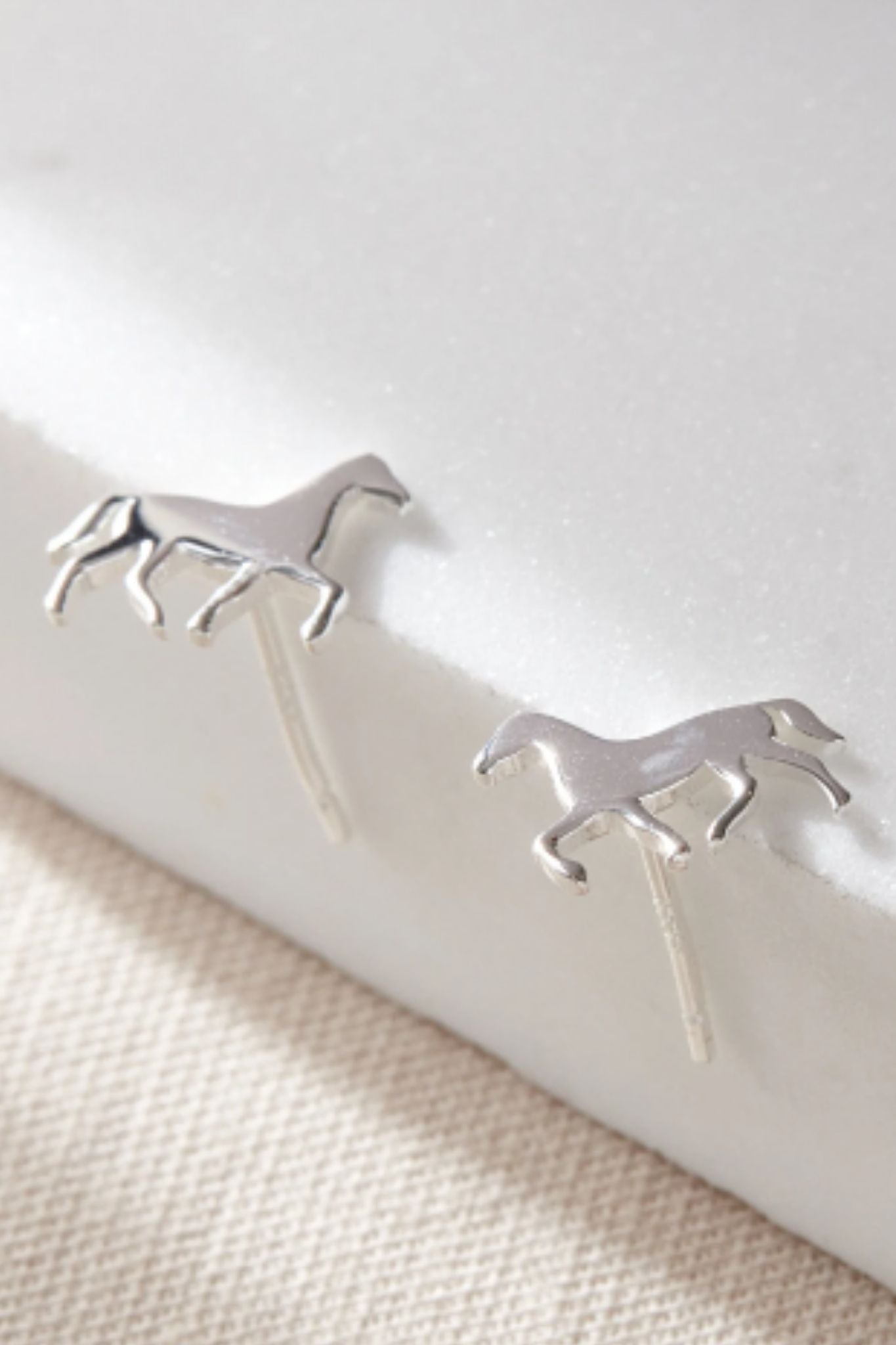 sterling-silver-horse-studs-in-silver
