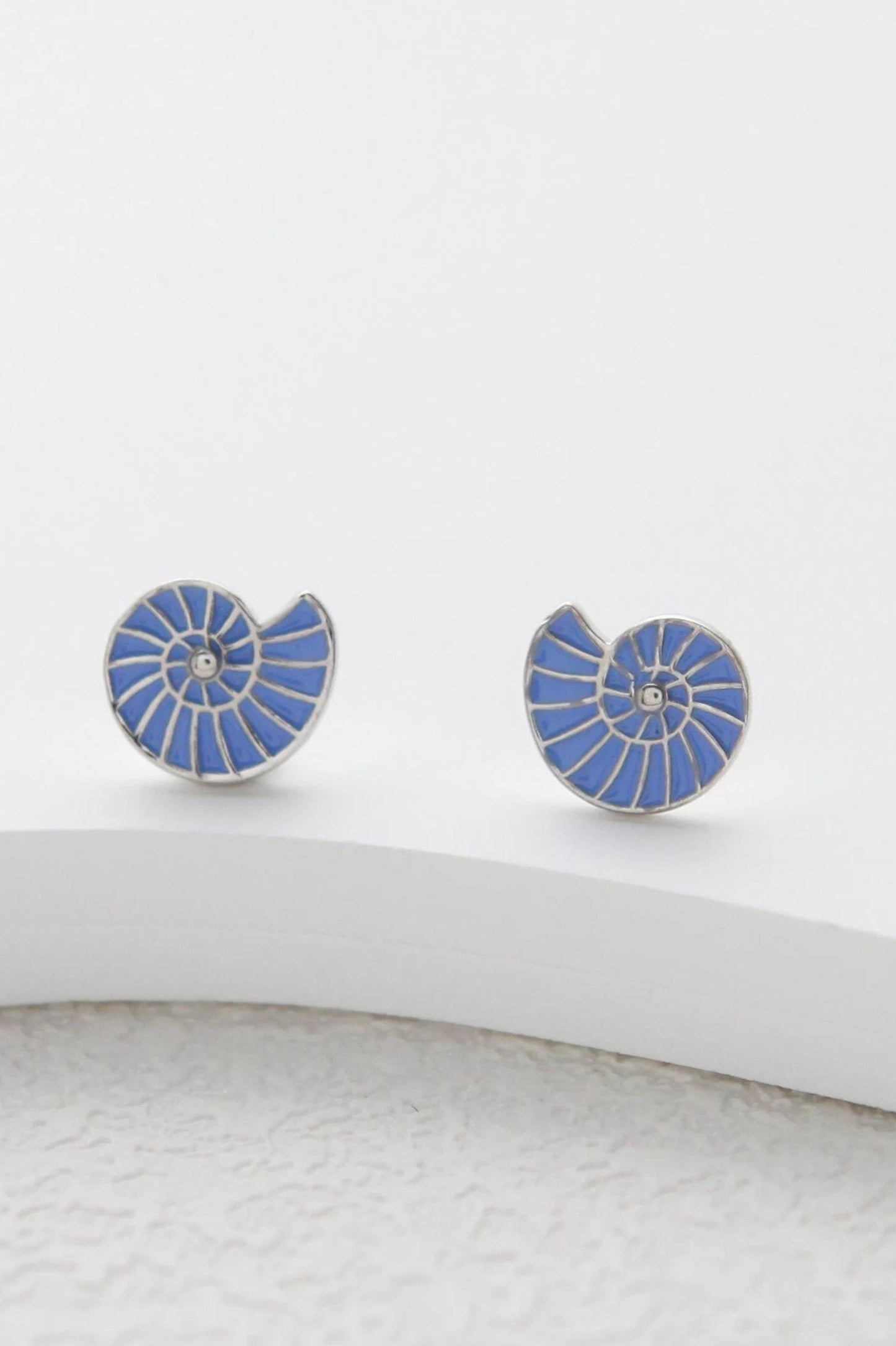sterling-silver-sea-shell-studs-in-silver