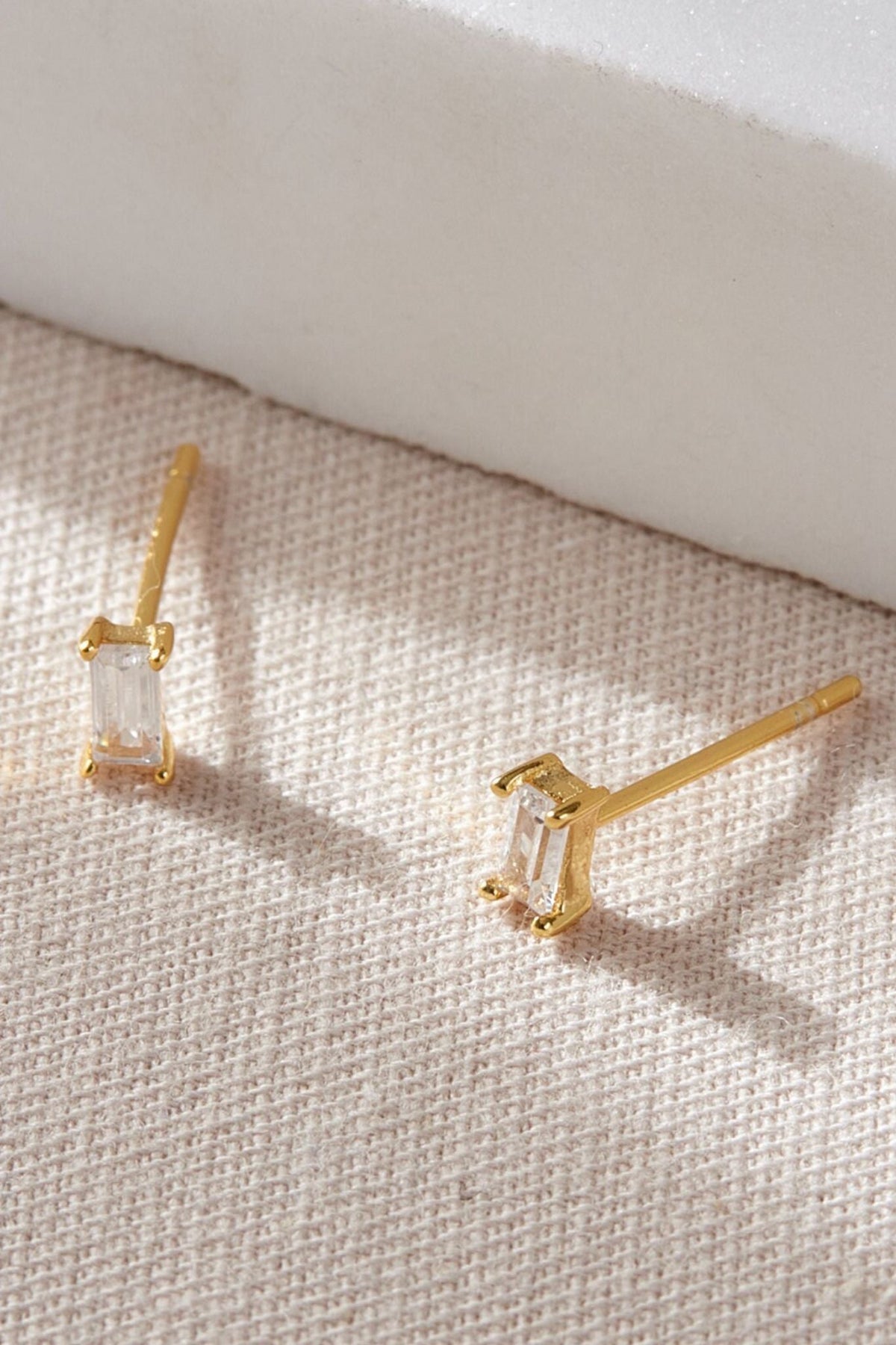 sterling-silver-cz-baguette-studs-in-gold-white