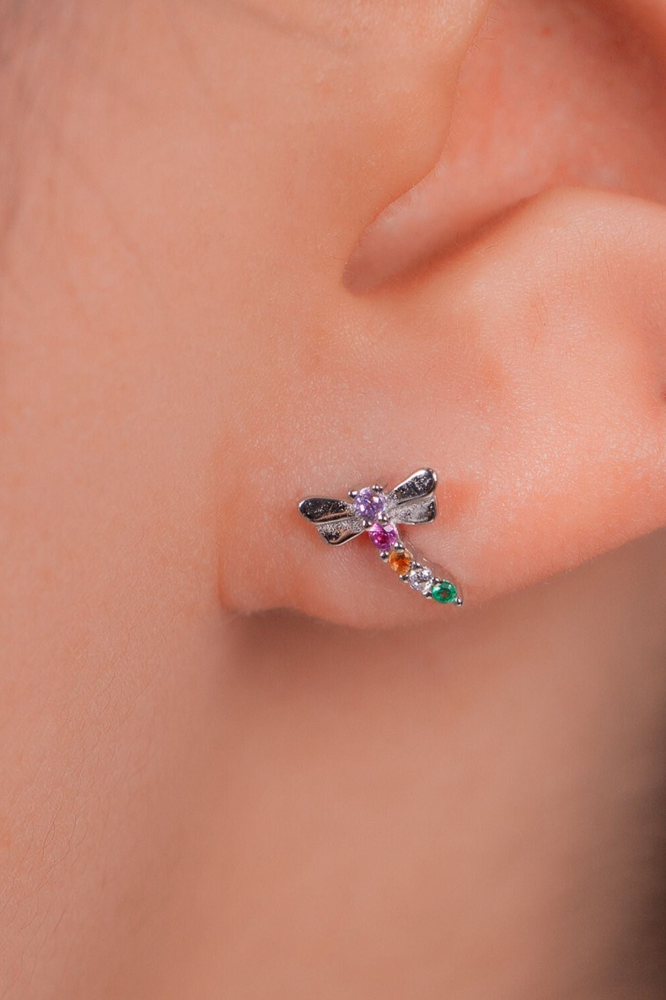 sterling-silver-colourful-cz-dragonfly-stud-earrings-model