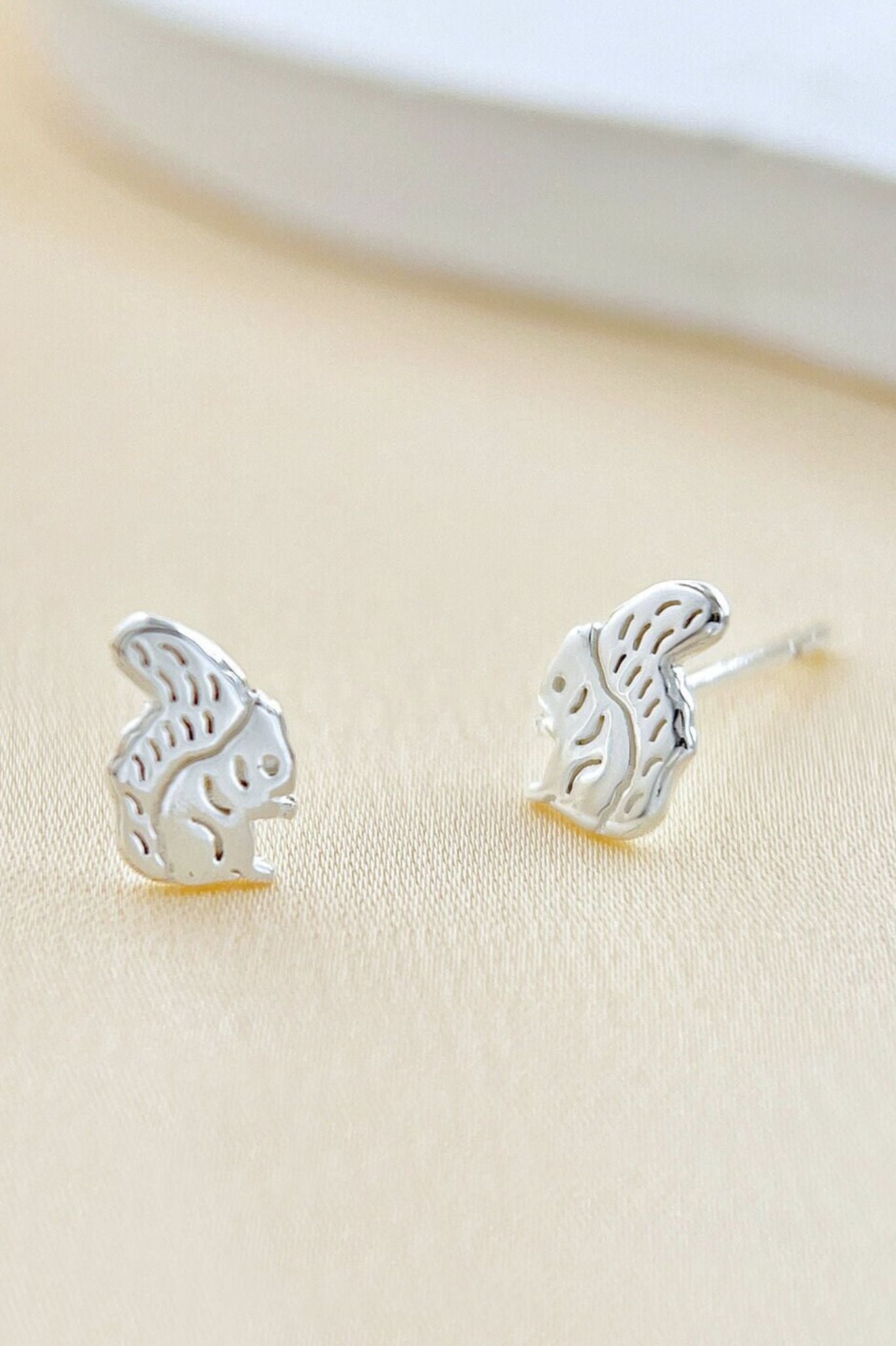 sterling-silver-squirrel-studs-in-silver