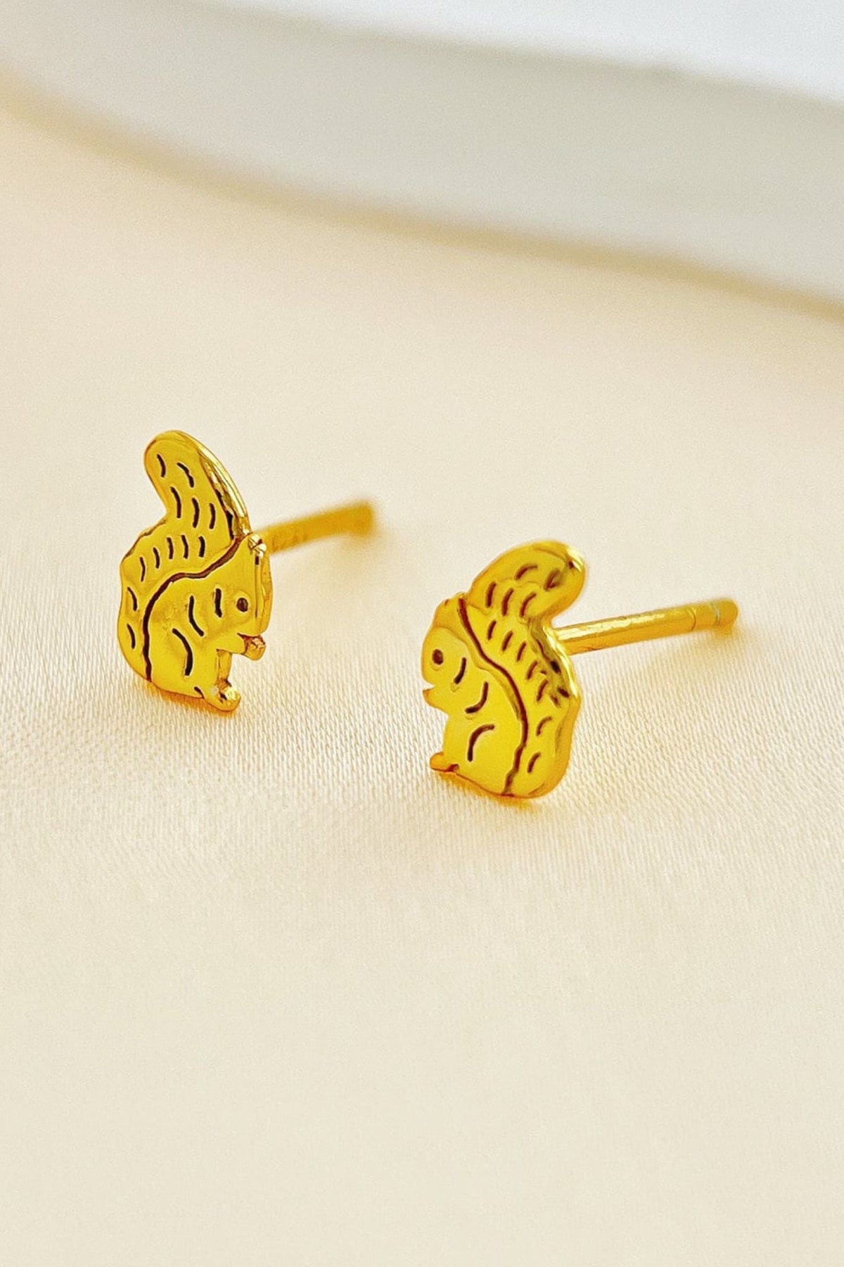 sterling-silver-squirrel-studs-in-gold