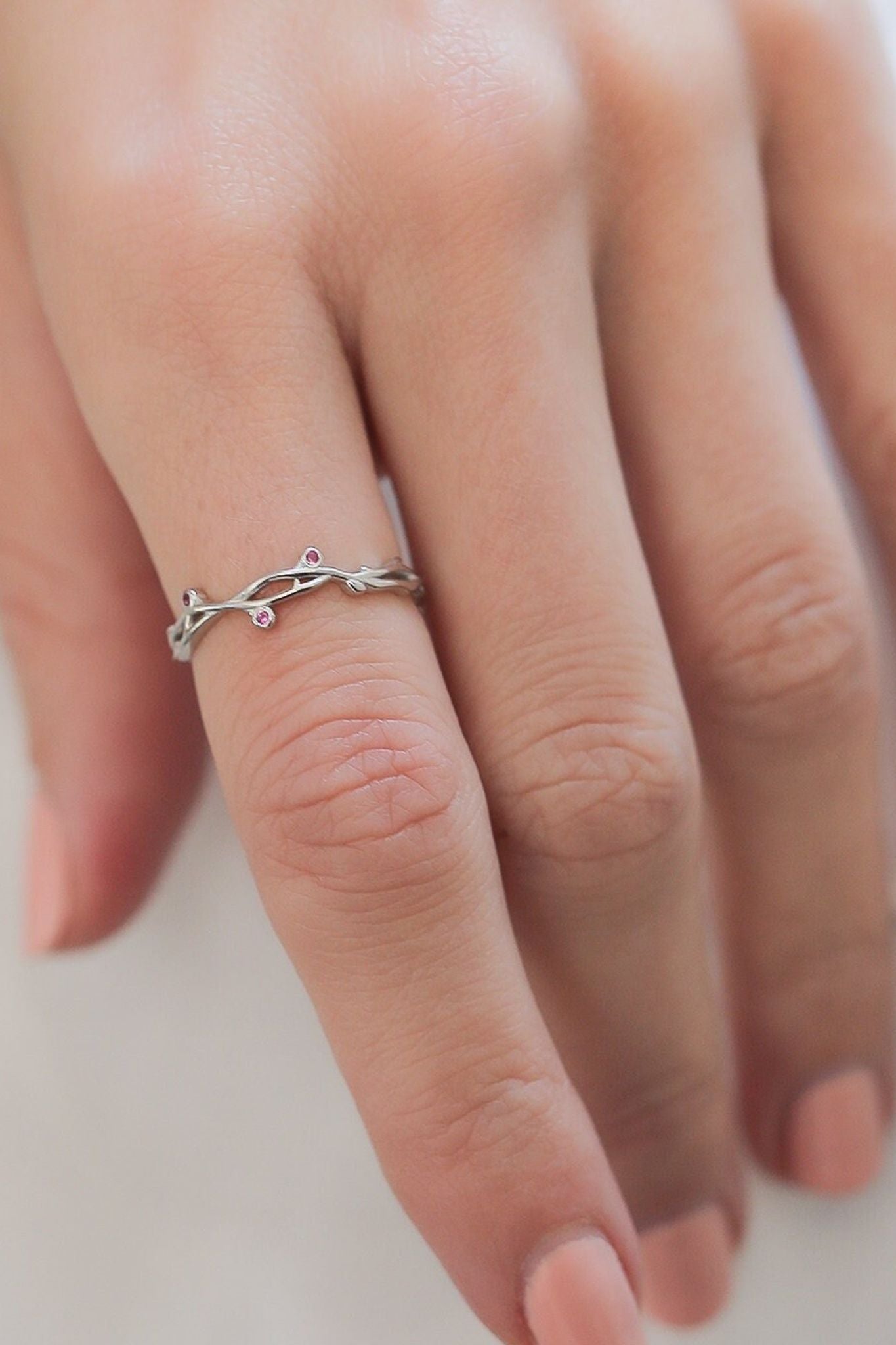 sterling-silver-branch-ring-in-silver-model-finger