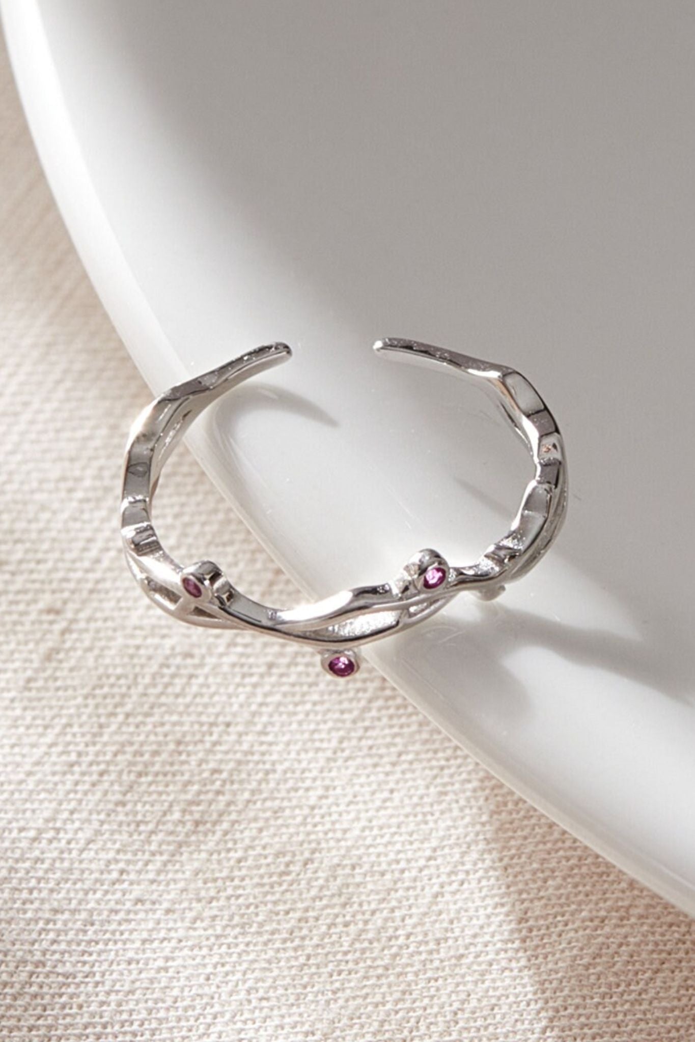 sterling-silver-branch-ring-in-silver-closeup