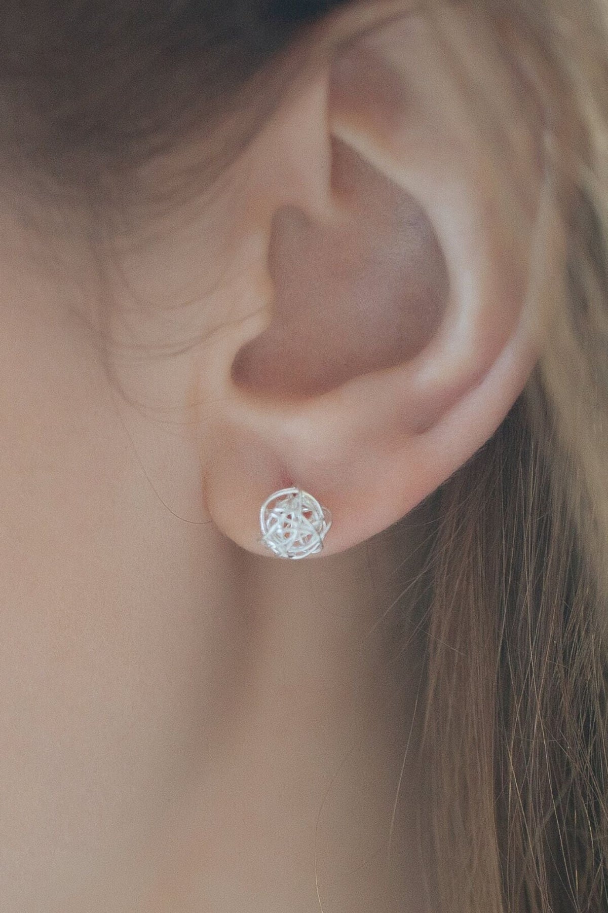 sterling-silver-wire-ball-stud-earrings-model