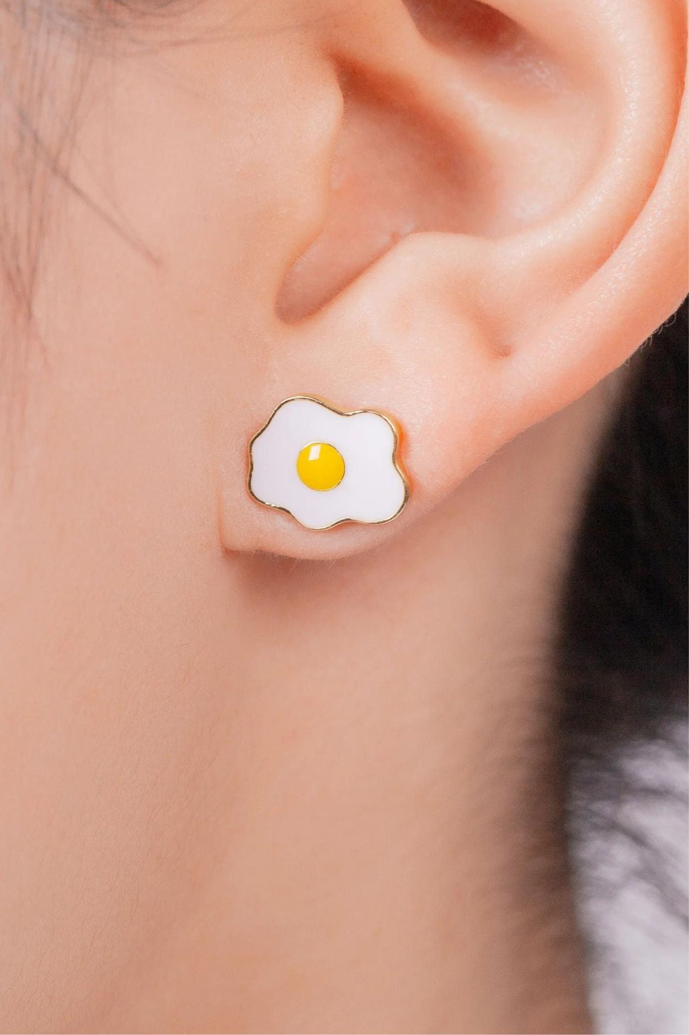 fried-egg-studs-model