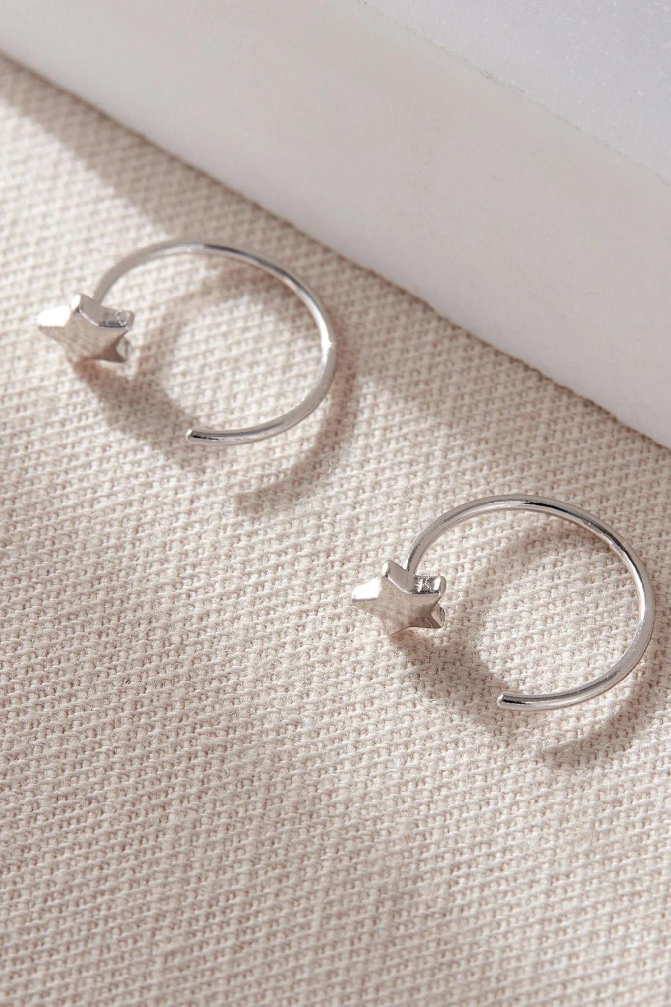sterling-silver-star-hooks-closeup