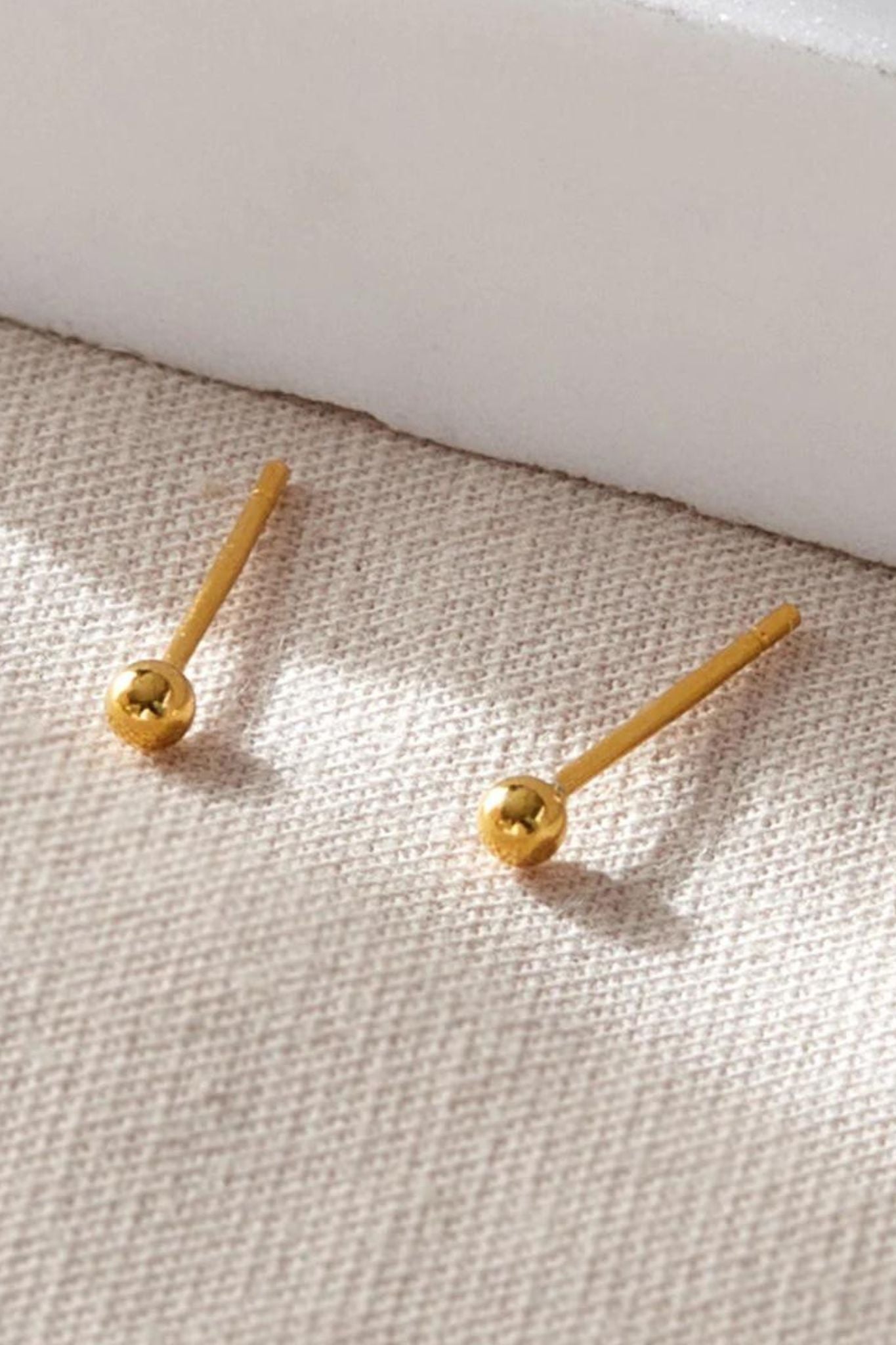 sterling-silver-tiny-ball-studs-2-5mm-smooth