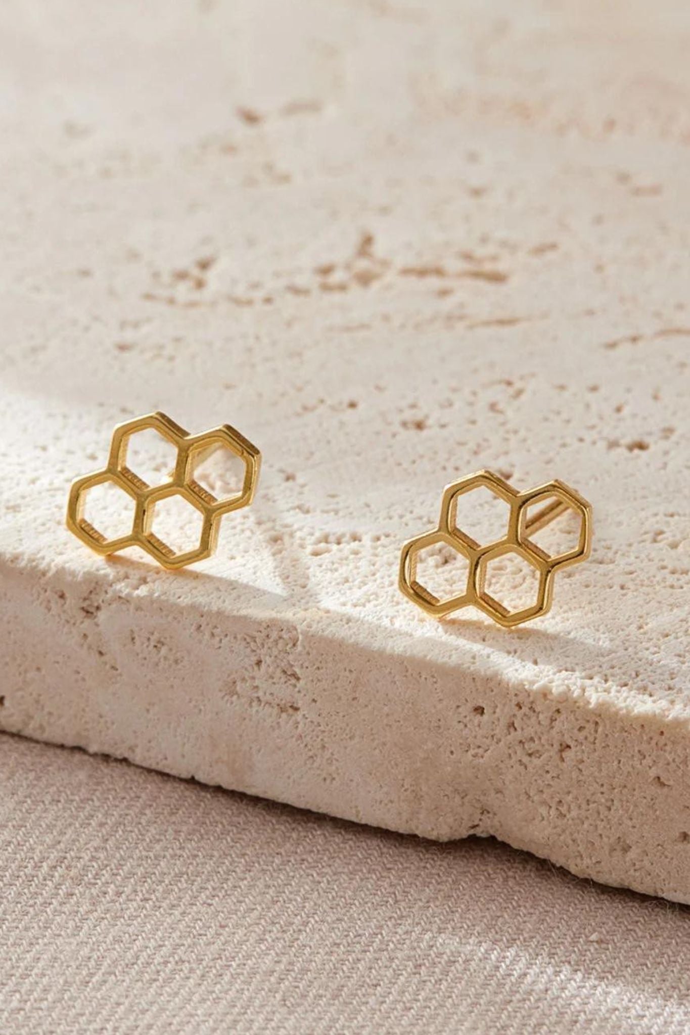 sterling-silver-honeycomb-studs-in-gold