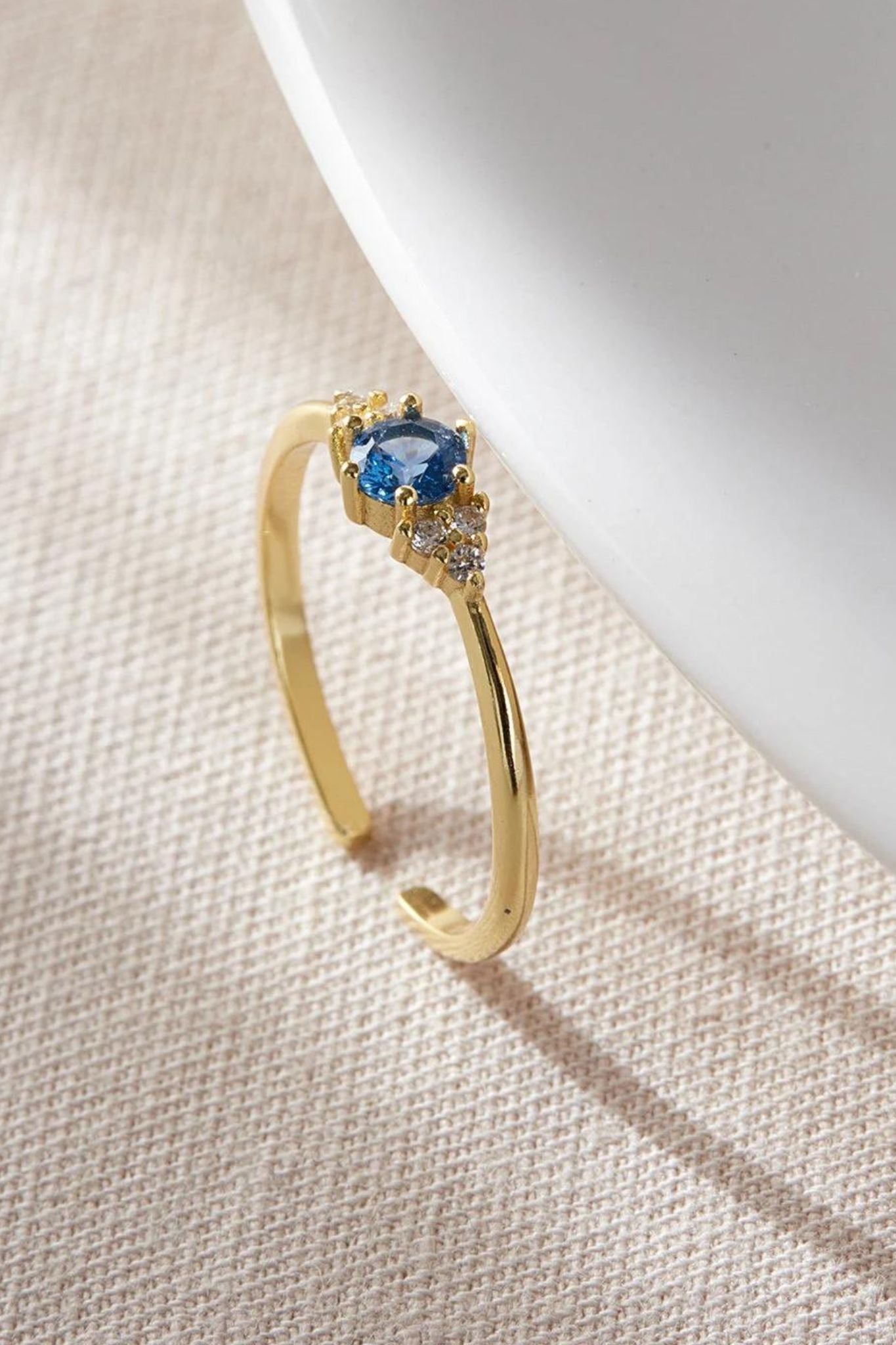sterling-silver-cz-blue-sparkly-ring-open-band
