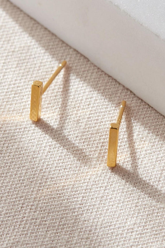 sterling-silver-bar-stud-in-gold