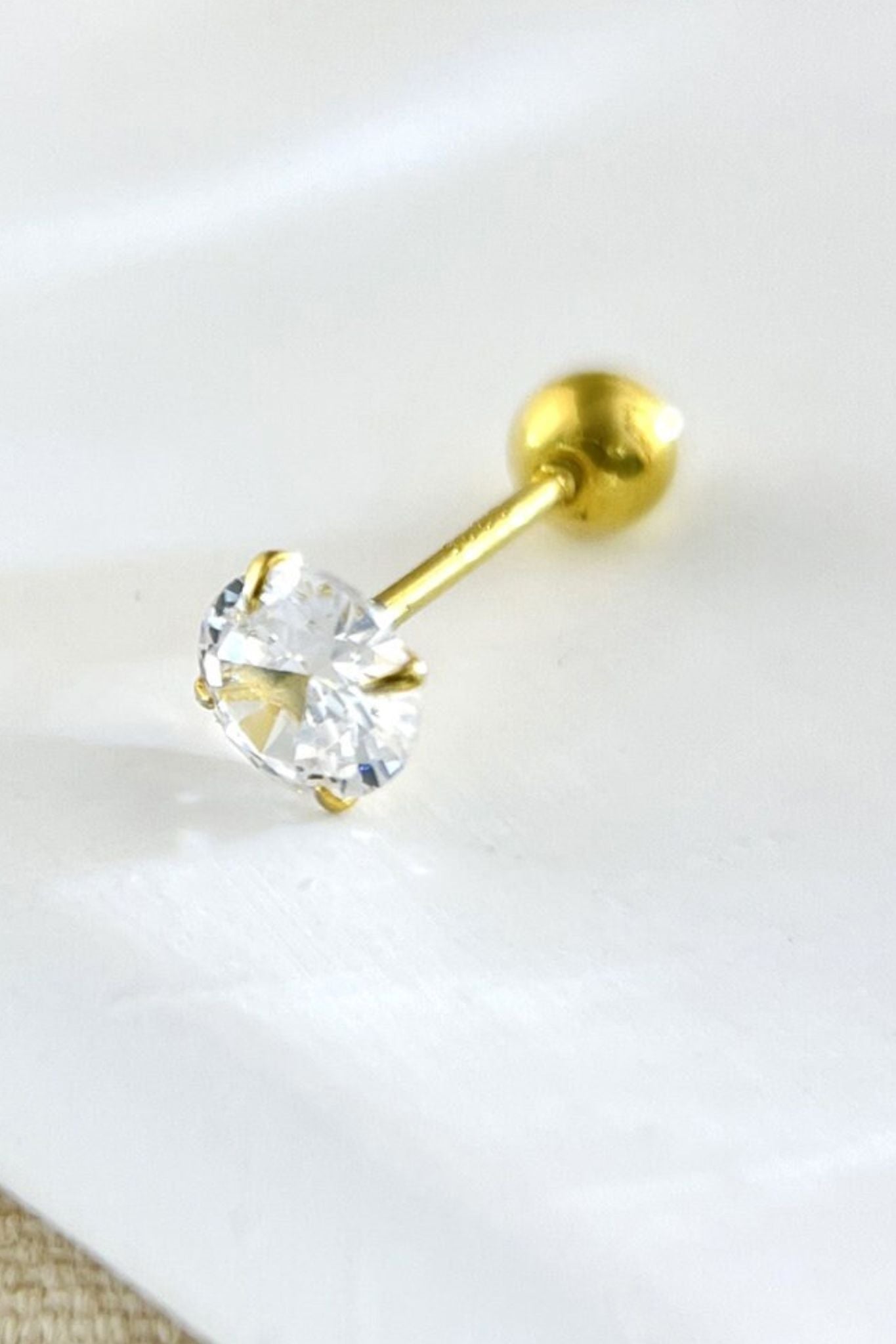sterling-silver-cz-cartilage-studs-gold-single