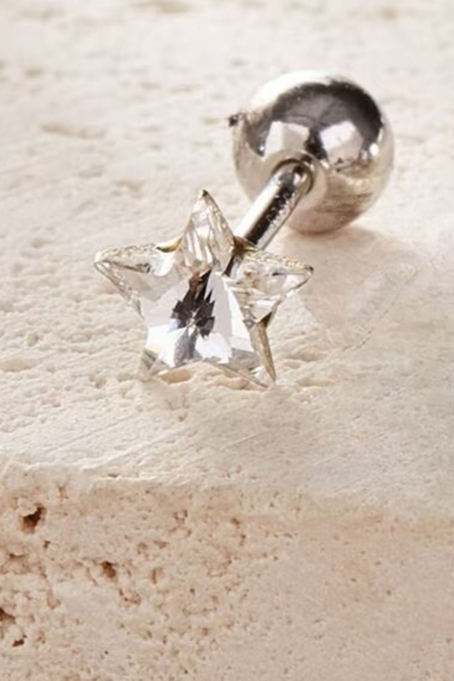 sterling-silver-cz-star-cartilage-stud-in-white-single