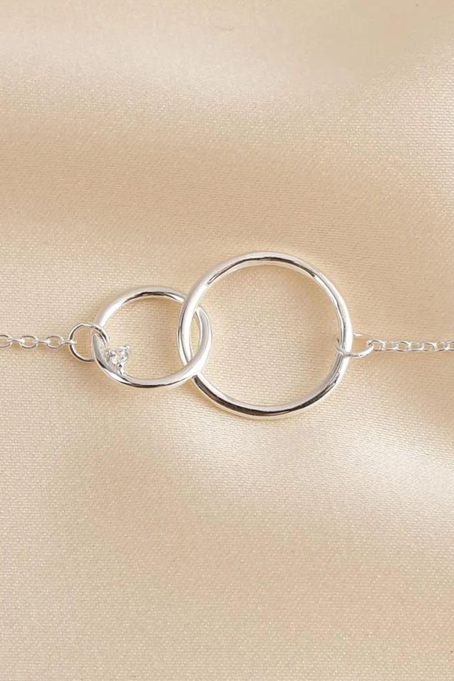 sterling-silver-dual-circle-cz-necklace-daughter-closeup