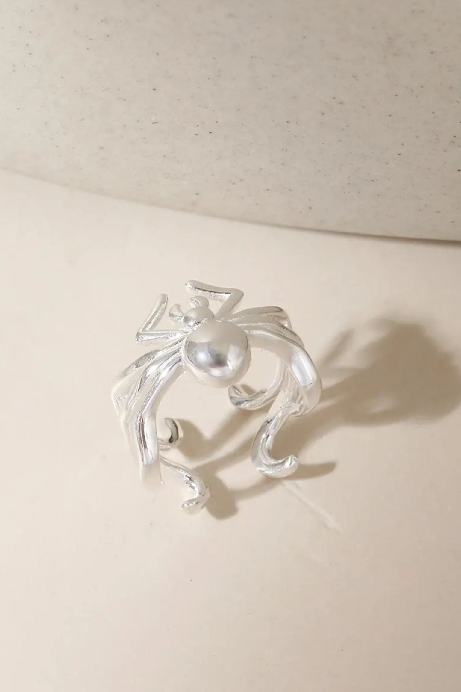 sterling-silver-spider-ear-cuff-single