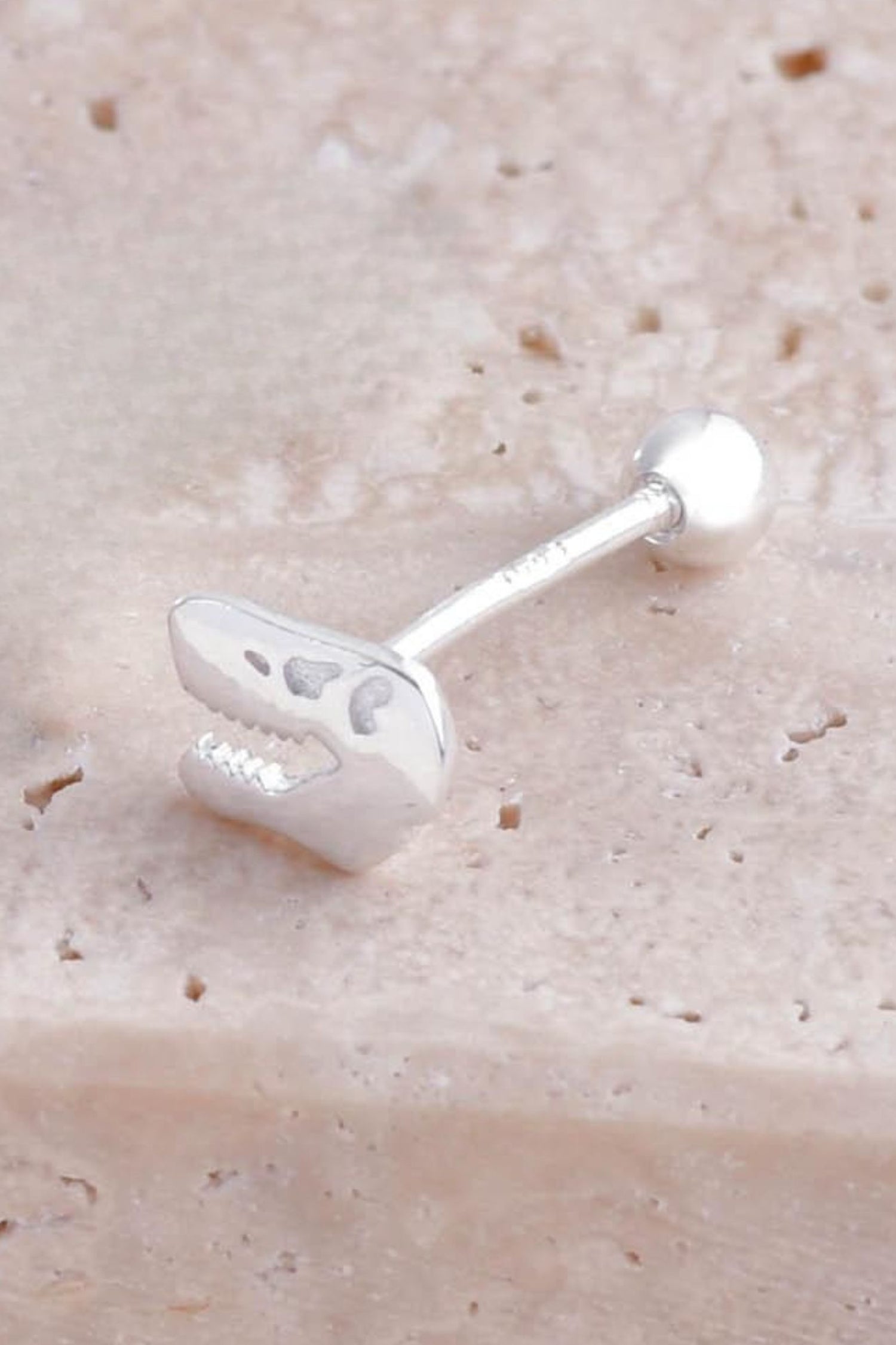 sterling-silver-t-rex-cartilage-stud-single