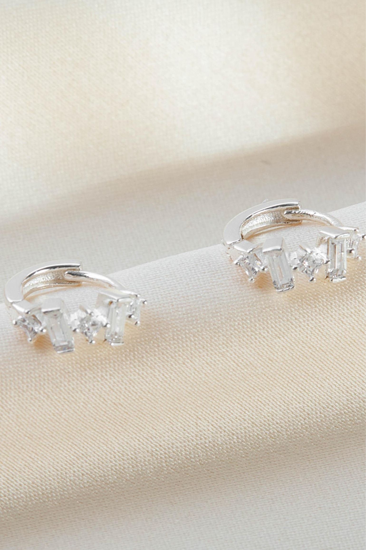 sterling-silver-baguette-cz-hoops-in-silver-closeup