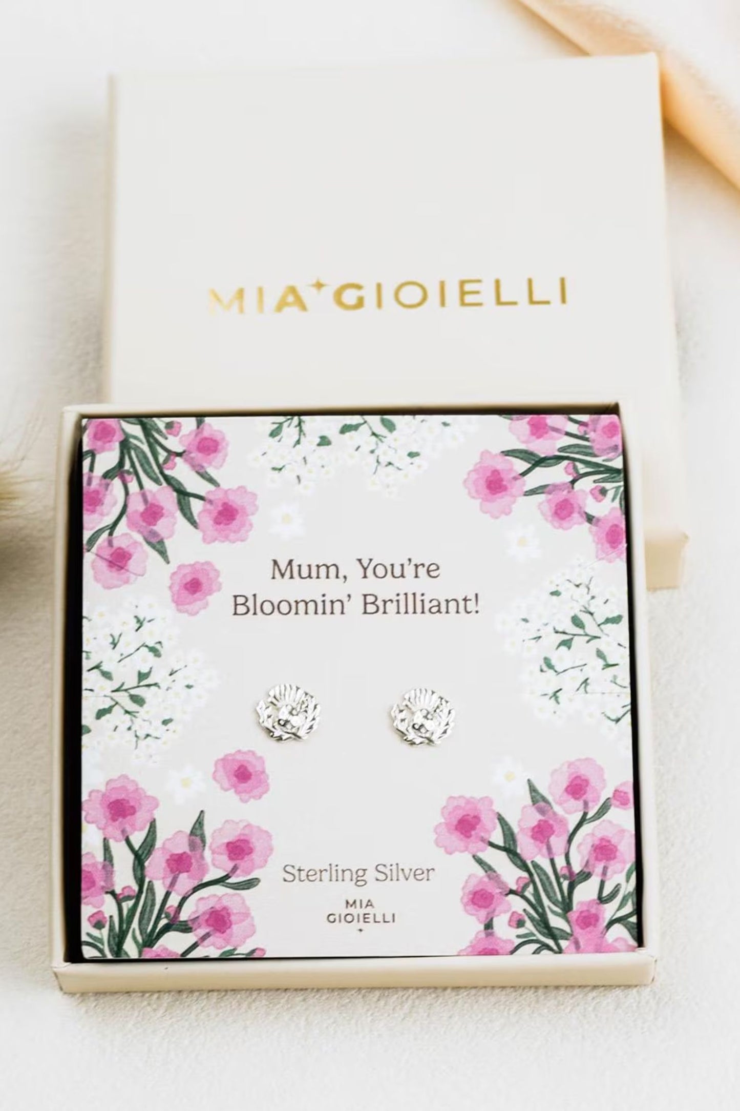 sterling-silver-scottish-thistle-studs-mum-giftbox