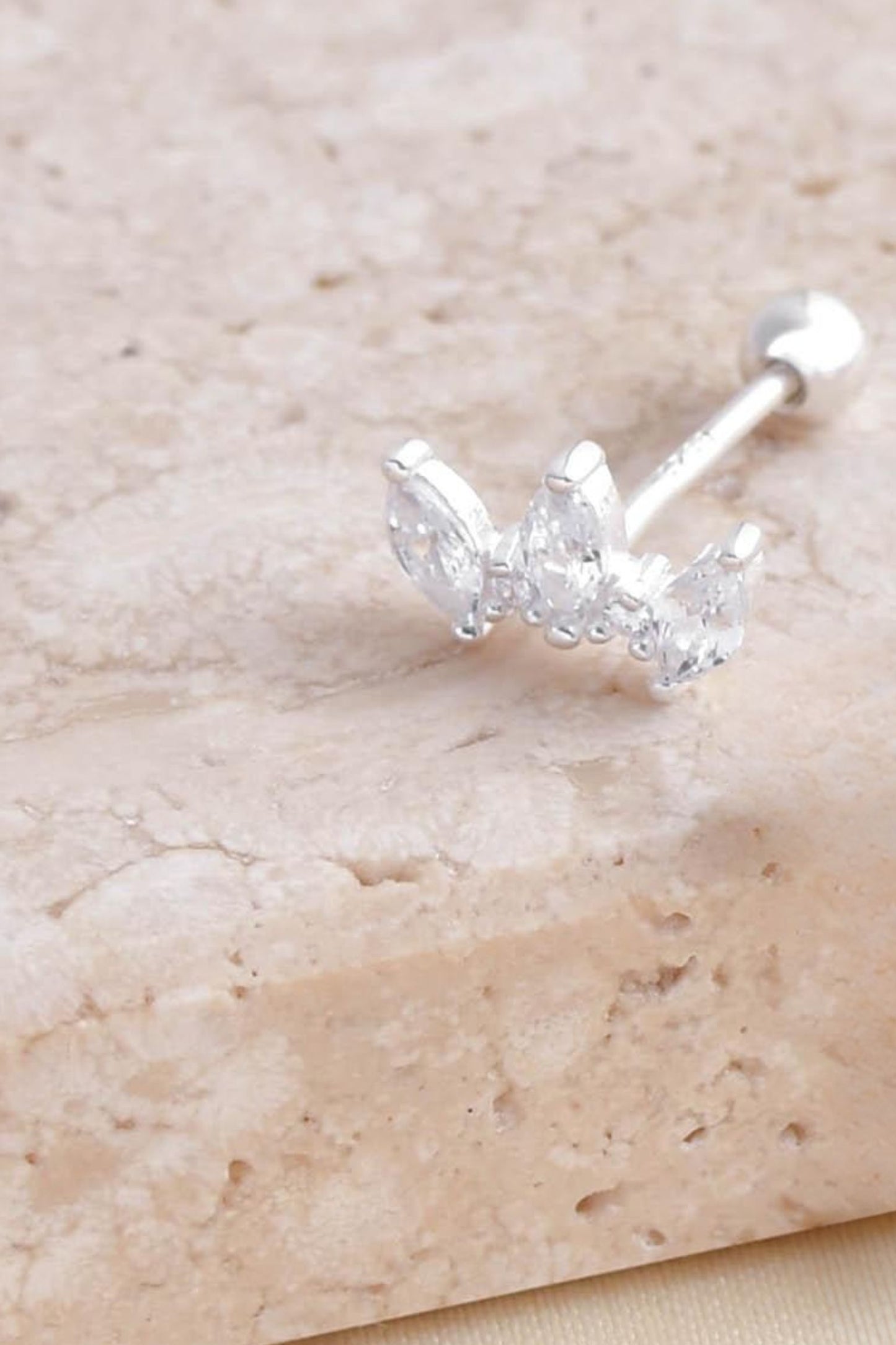 sterling-silver-cz-leaf-cartilage-stud-single